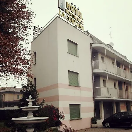 La Fontana Hotel 3*